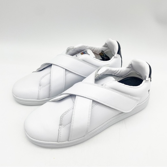 Goats white sneakers. New with tags. Size 9.5 - Picture 3 of 9